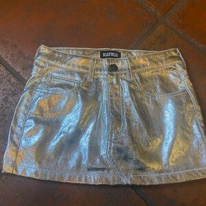 Katie J NYC Girls Silver mini skirt